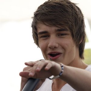 liam-payne-2012-wallpaper-i6