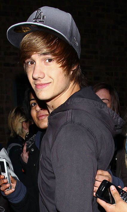 110211liampaynemain