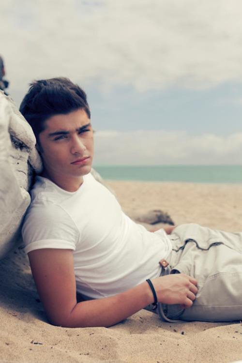 boy-hot-one-direction-zayn-malik-Favim.com-454640